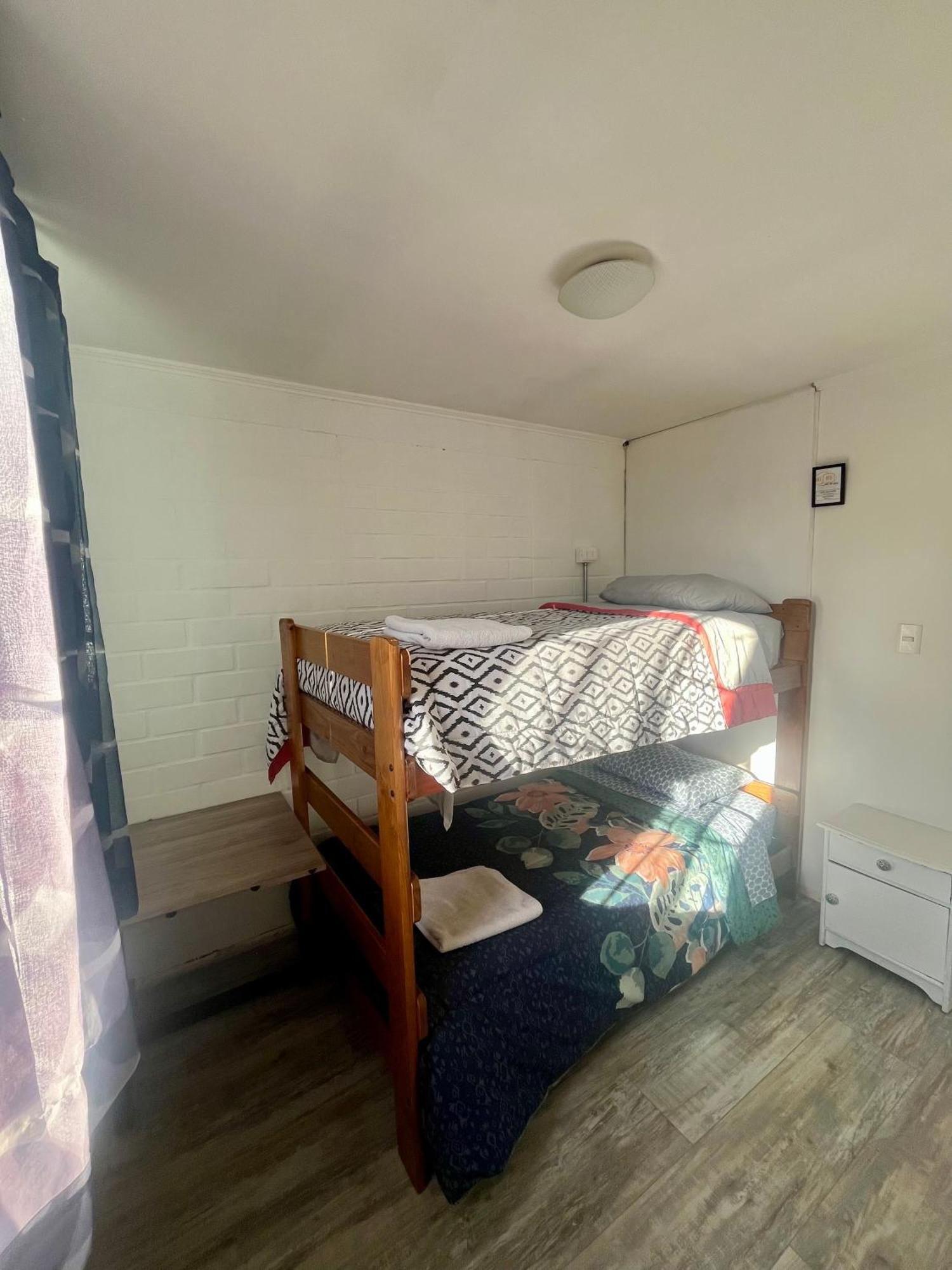 Hostel Tu Espacio Re - Casa Cerca Del Aeropuerto Santiago Buitenkant foto