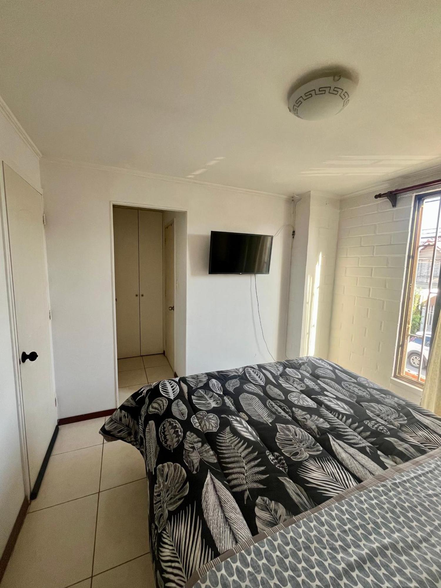 Hostel Tu Espacio Re - Casa Cerca Del Aeropuerto Santiago Buitenkant foto